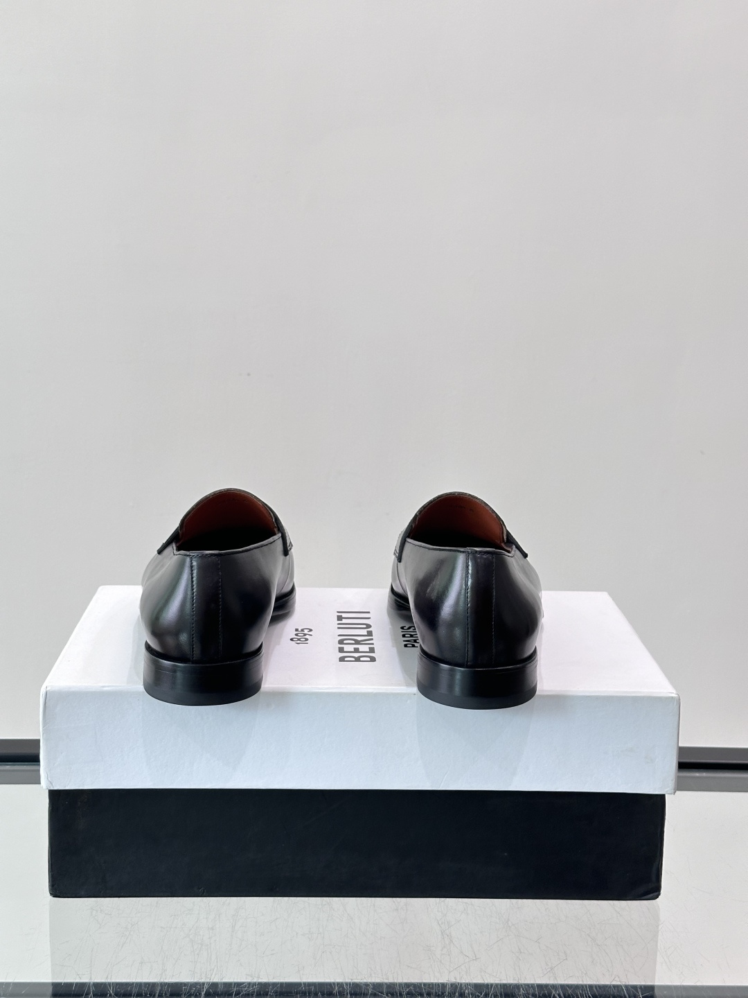 Berluti Scritto Leather Oxford Dress Shoes