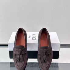 Berluti/布鲁提高端真皮大底正装皮鞋,采用进口牛皮鞋面 柔软有型,手工改色工艺,低调奢华气质,舒适透气版型,小牛皮 Berluti/布鲁提高端真皮大底正装皮鞋,采用进口牛皮鞋面 柔软有型,手工改色工艺,低调奢华气质,舒适透气版型,小牛皮