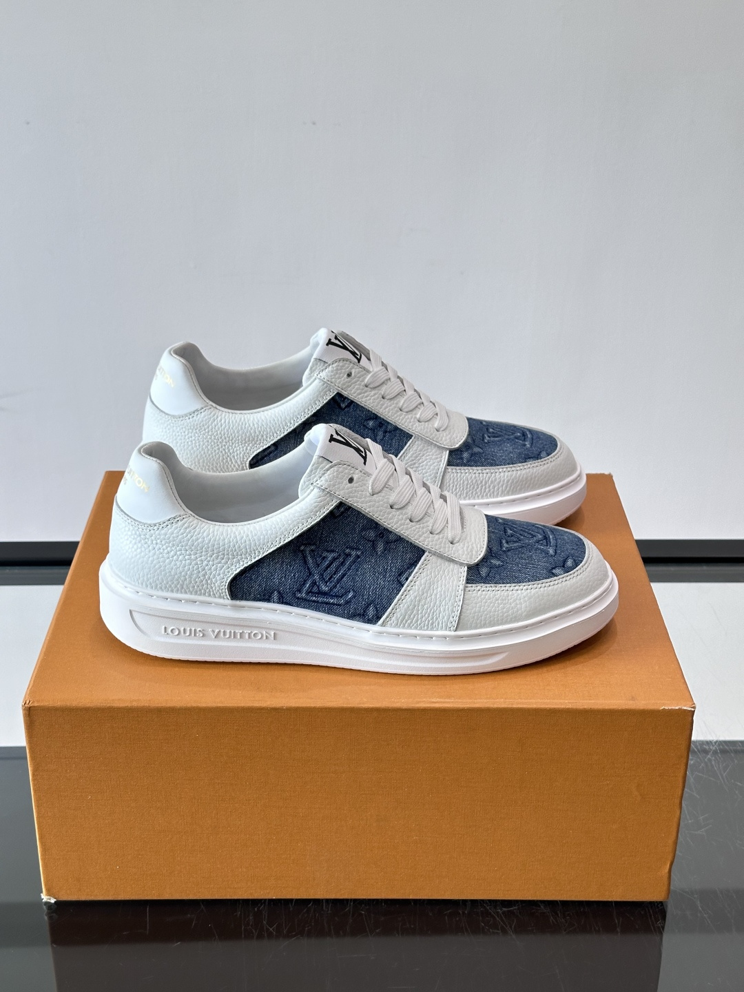 LV Denim Monogram Casual Sneakers