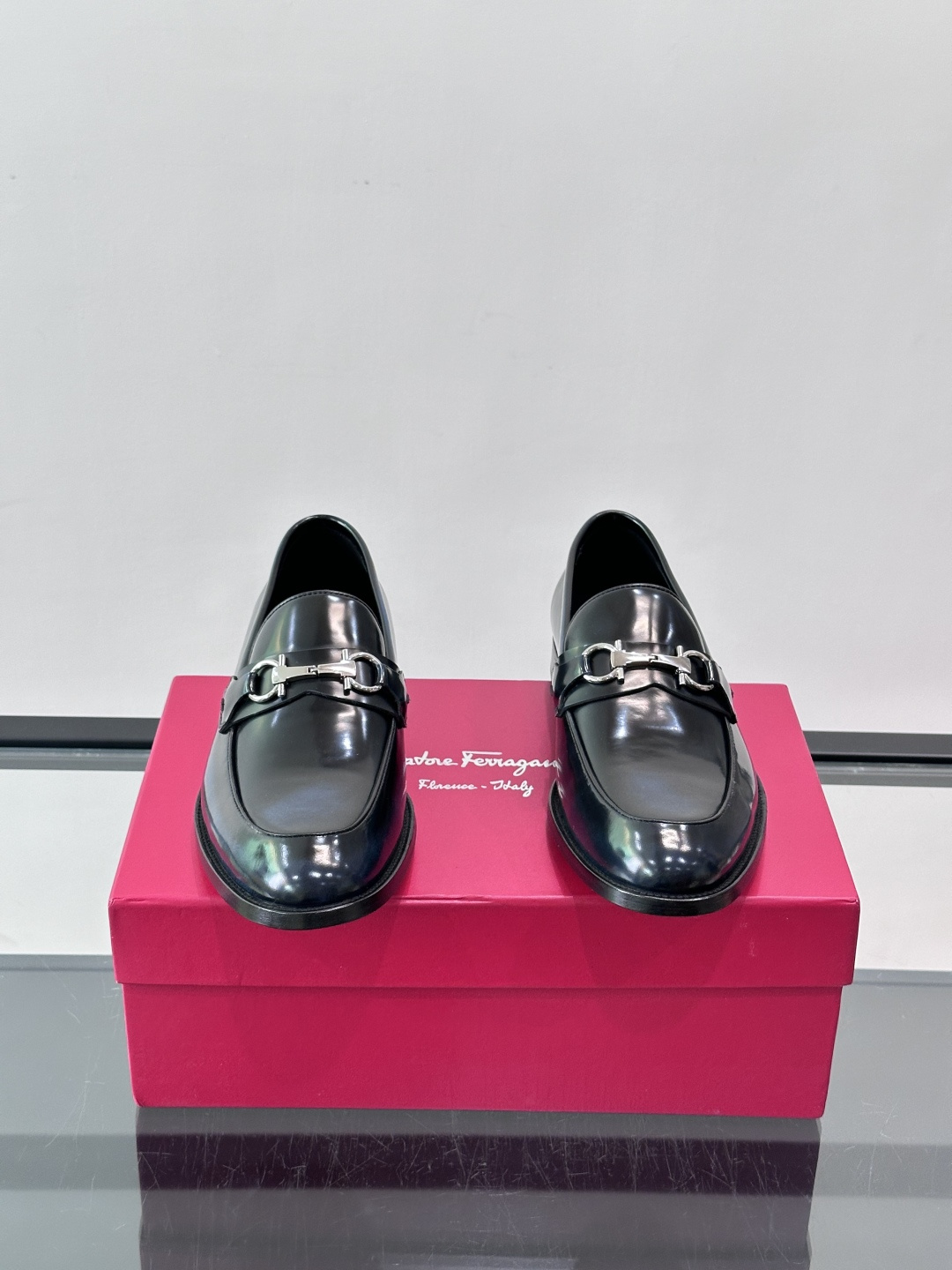 Salvatore Ferragamo Leather Gancini Bit Loafers