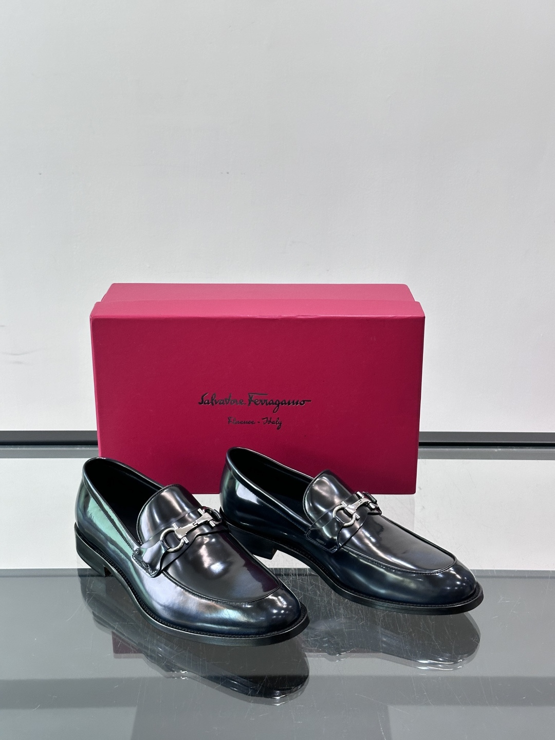 Salvatore Ferragamo Leather Gancini Bit Loafers