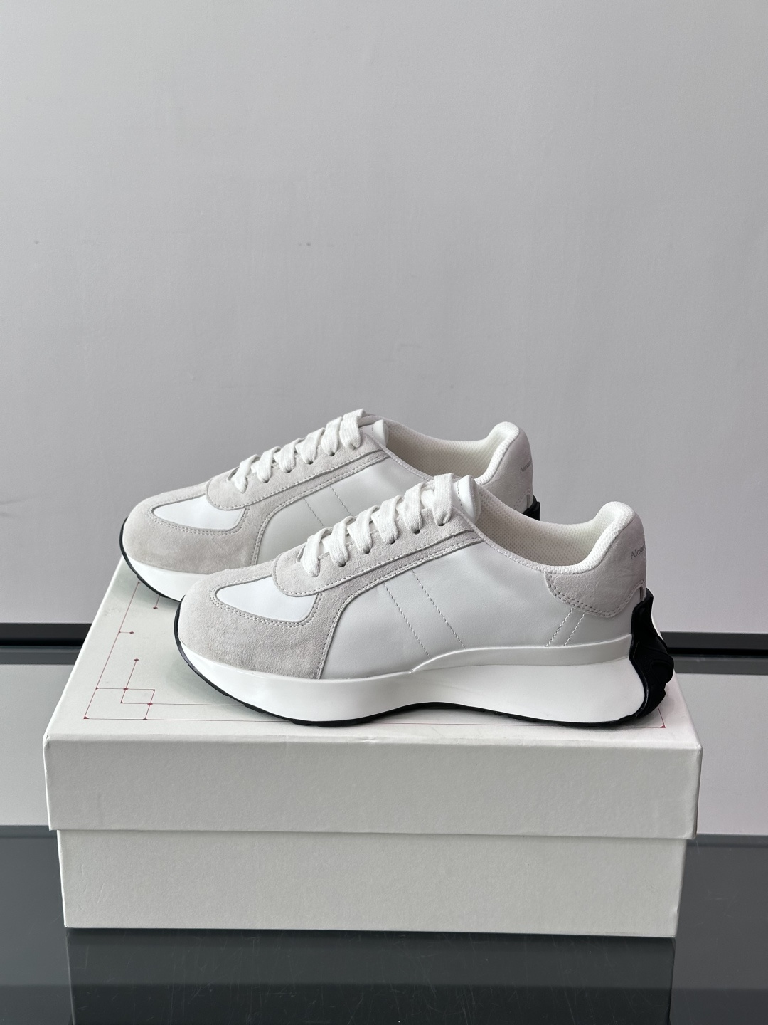McQueen Sprint Runner Casual Trainers