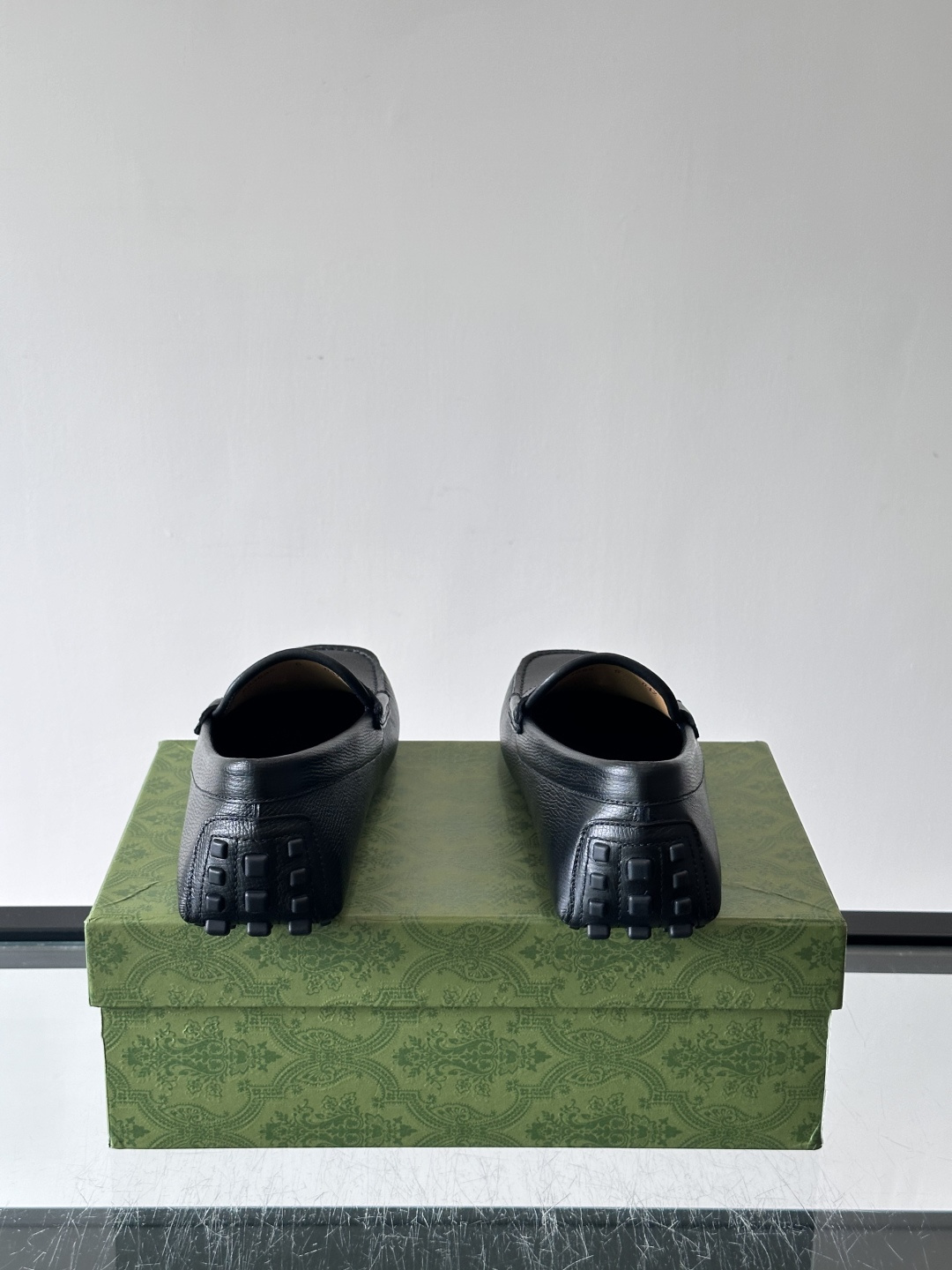 Gucci Leather Driving Loafers