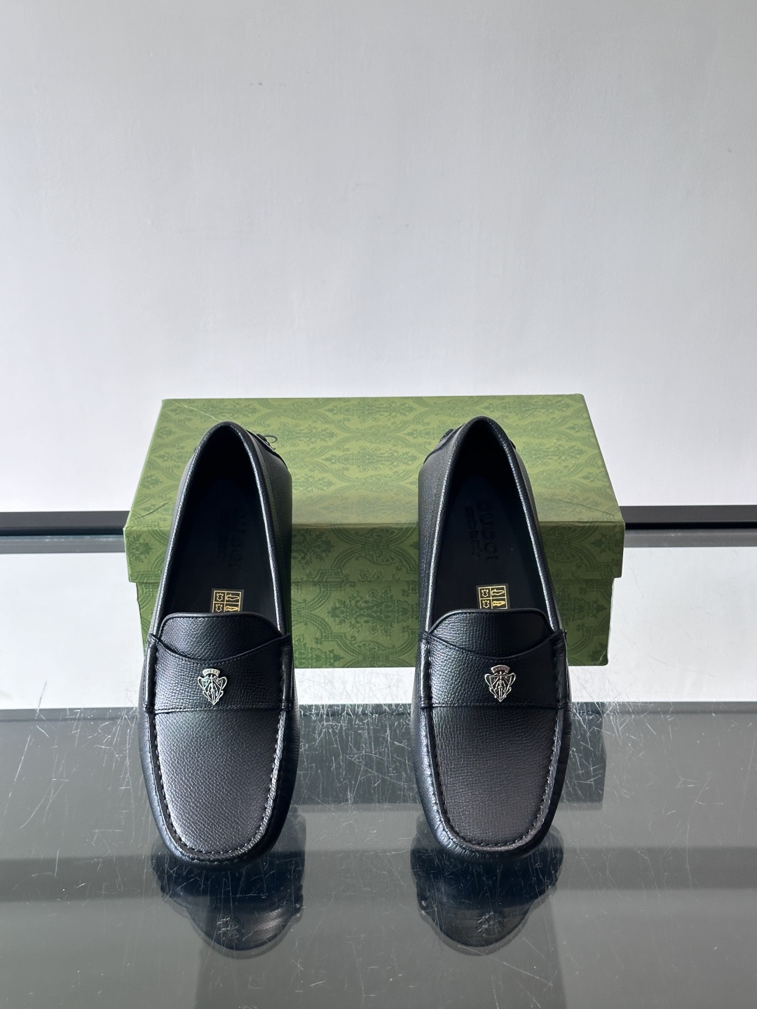 Gucci Leather Driving Loafers