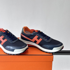 爱马仕厚底运动鞋 👟这款爱马仕厚底运动鞋采用进口头层牛皮+透气网面,质感高级又舒适。鞋头自然色橡胶嵌饰,橡胶鞋底有几 爱马仕厚底运动鞋 👟这款爱马仕厚底运动鞋采用进口头层牛皮+透气网面,质感高级又舒适。鞋头自然色橡胶嵌饰,橡胶鞋底有几
