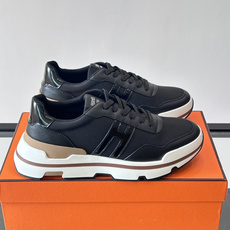 爱马仕厚底运动鞋 👟这款爱马仕厚底运动鞋采用进口头层牛皮+透气网面,质感高级又舒适。鞋头自然色橡胶嵌饰,橡胶鞋底有几 爱马仕厚底运动鞋 👟这款爱马仕厚底运动鞋采用进口头层牛皮+透气网面,质感高级又舒适。鞋头自然色橡胶嵌饰,橡胶鞋底有几