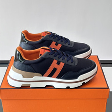 爱马仕厚底运动鞋 👟这款爱马仕厚底运动鞋采用进口头层牛皮+透气网面,质感高级又舒适。鞋头自然色橡胶嵌饰,橡胶鞋底有几 爱马仕厚底运动鞋 👟这款爱马仕厚底运动鞋采用进口头层牛皮+透气网面,质感高级又舒适。鞋头自然色橡胶嵌饰,橡胶鞋底有几