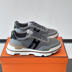 爱马仕厚底运动鞋 👟这款爱马仕厚底运动鞋采用进口头层牛皮+透气网面,质感高级又舒适。鞋头自然色橡胶嵌饰,橡胶鞋底有几 爱马仕厚底运动鞋 👟这款爱马仕厚底运动鞋采用进口头层牛皮+透气网面,质感高级又舒适。鞋头自然色橡胶嵌饰,橡胶鞋底有几