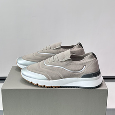 Brunello Cucinelli 新款拼色运动板男鞋 此款运动鞋面料采用进口飞织,春夏穿着舒适透气,这个夏天必备单品 Brunello Cucinelli 新款拼色运动板男鞋 此款运动鞋面料采用进口飞织,春夏穿着舒适透气,这个夏天必备单品