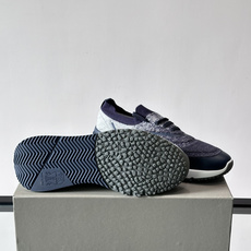 Brunello Cucinelli 新款拼色运动板男鞋 此款运动鞋面料采用进口飞织,春夏穿着舒适透气,这个夏天必备单品 Brunello Cucinelli 新款拼色运动板男鞋 此款运动鞋面料采用进口飞织,春夏穿着舒适透气,这个夏天必备单品
