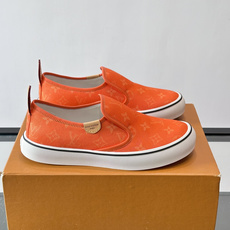 Louis Vuitton Vans 联名一脚蹬帆布鞋,黑白灰 Monogram 帆布鞋面,白色 Monogra Louis Vuitton Vans 联名一脚蹬帆布鞋,黑白灰 Monogram 帆布鞋面,白色 Monogra