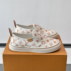 Louis Vuitton Vans 联名一脚蹬帆布鞋,黑白灰 Monogram 帆布鞋面,白色 Monogra Louis Vuitton Vans 联名一脚蹬帆布鞋,黑白灰 Monogram 帆布鞋面,白色 Monogra