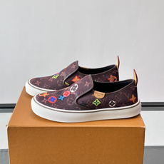 Louis Vuitton Vans 联名一脚蹬帆布鞋,黑白灰 Monogram 帆布鞋面,白色 Monogra Louis Vuitton Vans 联名一脚蹬帆布鞋,黑白灰 Monogram 帆布鞋面,白色 Monogra