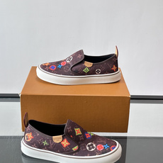 Louis Vuitton Vans 联名一脚蹬帆布鞋,黑白灰 Monogram 帆布鞋面,白色 Monogra Louis Vuitton Vans 联名一脚蹬帆布鞋,黑白灰 Monogram 帆布鞋面,白色 Monogra