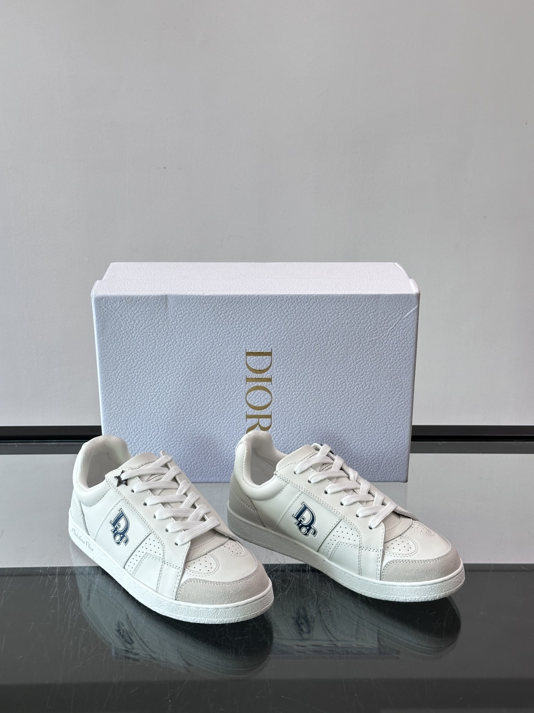 Dior 迪奥 26ss春夏系列厚底休闲鞋 小白鞋                                   