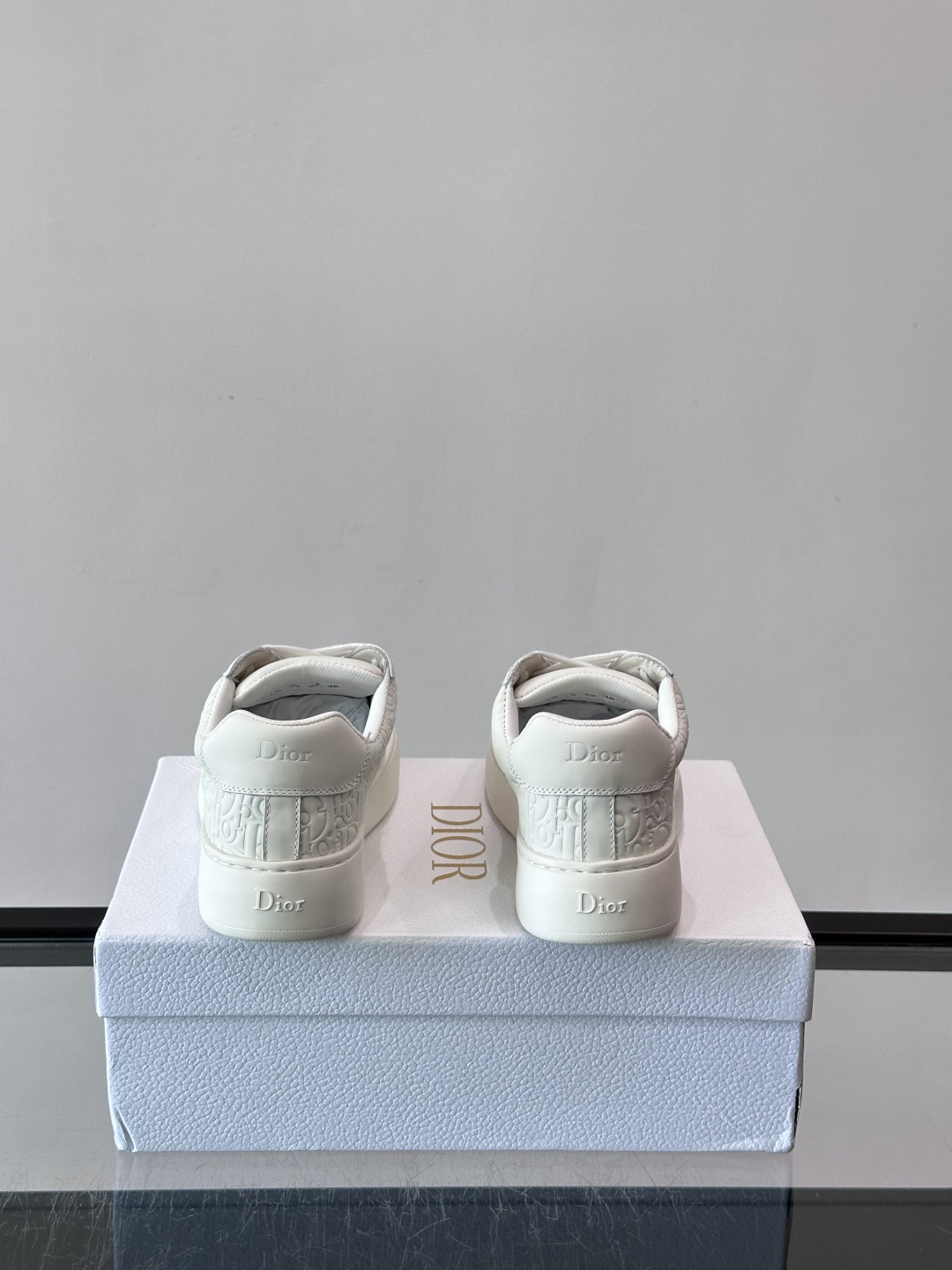 Dior 迪奥 26ss春夏系列厚底休闲鞋 小白鞋                                   