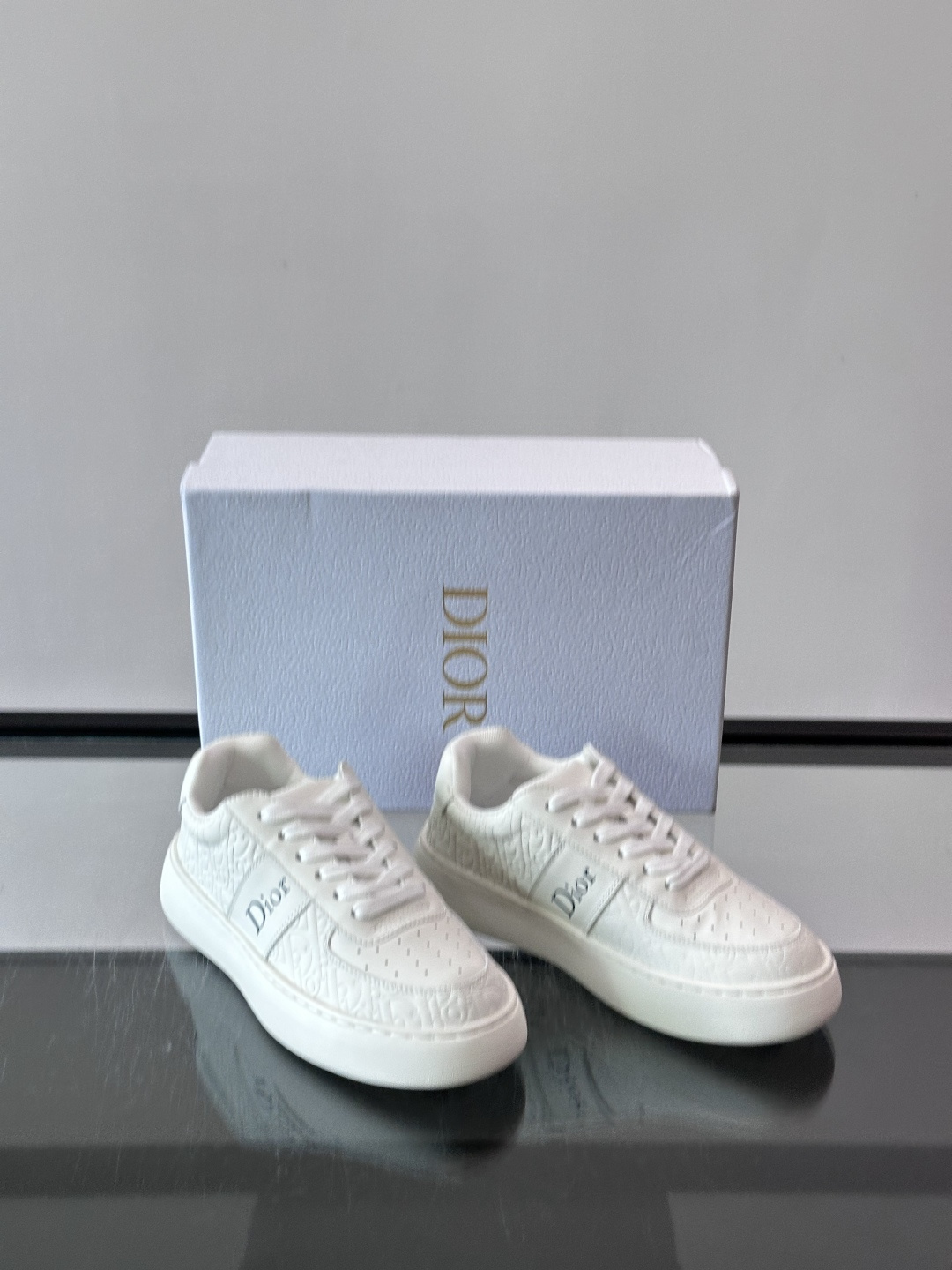 Dior 迪奥 26ss春夏系列厚底休闲鞋 小白鞋                                   
