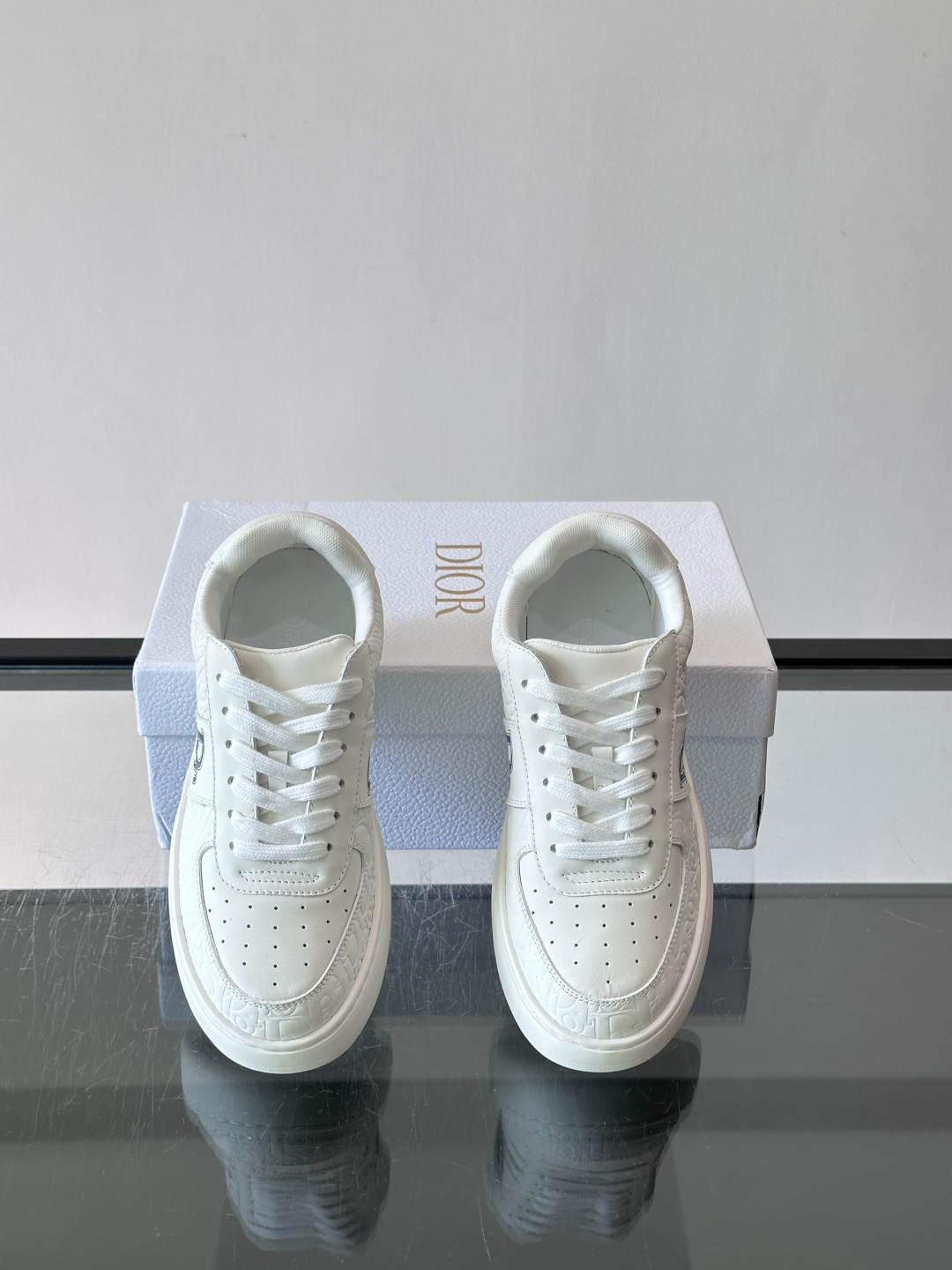 Dior 迪奥 26ss春夏系列厚底休闲鞋 小白鞋                                   