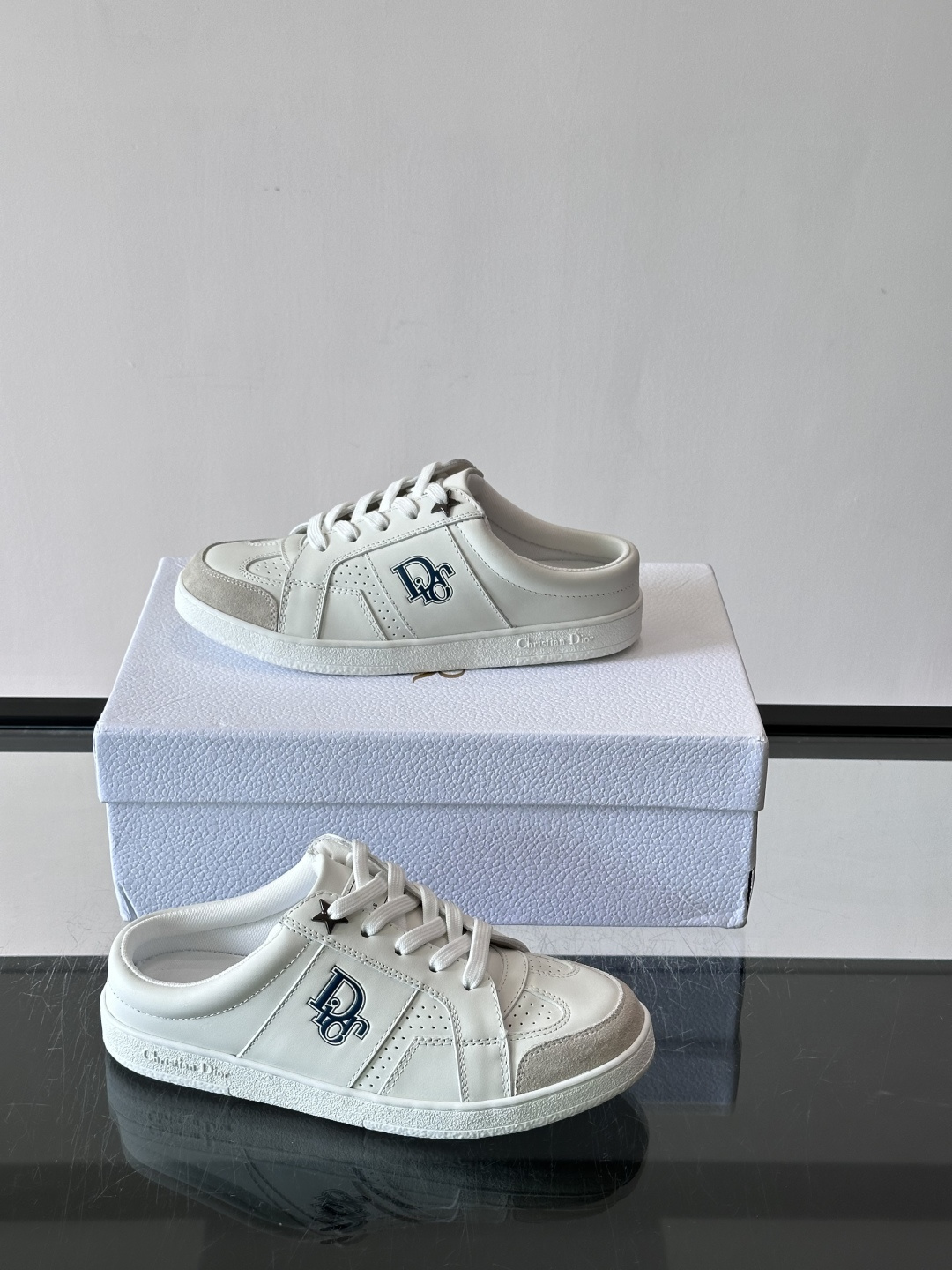 Dior 迪奥 26ss春夏系列厚底休闲半拖 小白鞋                                  