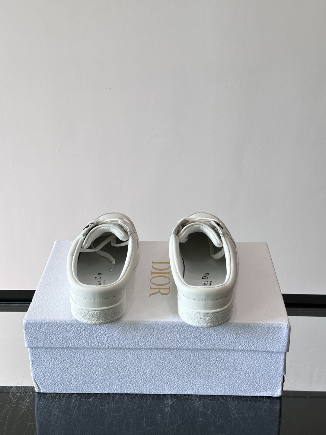 Dior 迪奥 26ss春夏系列厚底休闲半拖 小白鞋                                  
