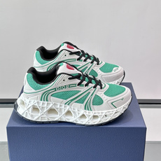 Dior 迪奥 👟B35最新款老爹运动鞋 老爹鞋 以时髦复古风格丰富经典系列。精心制作,可全年与休闲造型搭 顺应复古市场 Dior 迪奥 👟B35最新款老爹运动鞋 老爹鞋 以时髦复古风格丰富经典系列。精心制作,可全年与休闲造型搭 顺应复古市场
