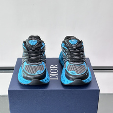 Dior 迪奥 👟B35最新款老爹运动鞋 老爹鞋 以时髦复古风格丰富经典系列。精心制作,可全年与休闲造型搭 顺应复古市场 Dior 迪奥 👟B35最新款老爹运动鞋 老爹鞋 以时髦复古风格丰富经典系列。精心制作,可全年与休闲造型搭 顺应复古市场
