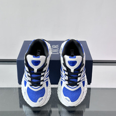 Dior 迪奥 👟B35最新款老爹运动鞋 老爹鞋 以时髦复古风格丰富经典系列。精心制作,可全年与休闲造型搭 顺应复古市场 Dior 迪奥 👟B35最新款老爹运动鞋 老爹鞋 以时髦复古风格丰富经典系列。精心制作,可全年与休闲造型搭 顺应复古市场