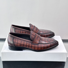Berluti/布鲁提高端真皮大底正装皮鞋,采用进口牛皮鞋面 柔软有型,手工改色工艺,低调奢华气质,舒适透气版型,小牛皮 Berluti/布鲁提高端真皮大底正装皮鞋,采用进口牛皮鞋面 柔软有型,手工改色工艺,低调奢华气质,舒适透气版型,小牛皮