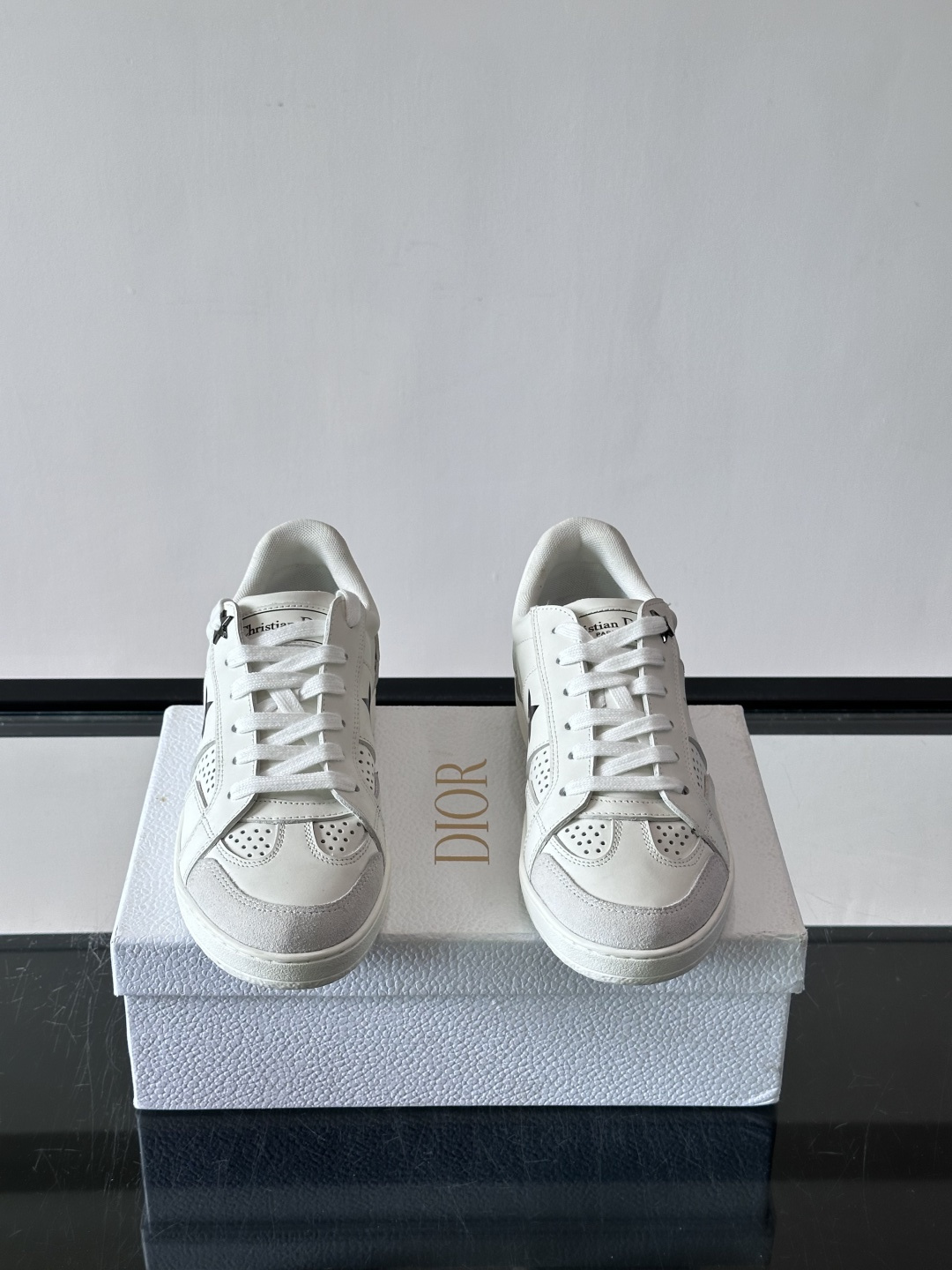 Dior 迪奥 26ss春夏系列厚底休闲鞋 小白鞋                                   