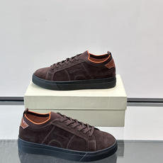 Santoni麂皮休闲鞋 👞意大利奢侈品牌Santoni的麂皮休闲鞋,选用优质麂皮,触感柔软,浅棕色调搭配橙色内衬, Santoni麂皮休闲鞋 👞意大利奢侈品牌Santoni的麂皮休闲鞋,选用优质麂皮,触感柔软,浅棕色调搭配橙色内衬,