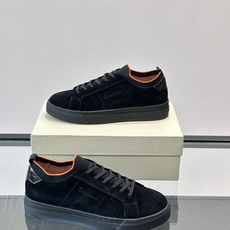 Santoni麂皮休闲鞋 👞意大利奢侈品牌Santoni的麂皮休闲鞋,选用优质麂皮,触感柔软,浅棕色调搭配橙色内衬, Santoni麂皮休闲鞋 👞意大利奢侈品牌Santoni的麂皮休闲鞋,选用优质麂皮,触感柔软,浅棕色调搭配橙色内衬,