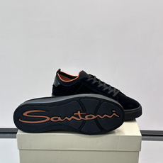 Santoni麂皮休闲鞋 👞意大利奢侈品牌Santoni的麂皮休闲鞋,选用优质麂皮,触感柔软,浅棕色调搭配橙色内衬, Santoni麂皮休闲鞋 👞意大利奢侈品牌Santoni的麂皮休闲鞋,选用优质麂皮,触感柔软,浅棕色调搭配橙色内衬,