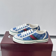 ❤️Arrival Gucci tennis 1977 经典系列帆布鞋…GG帆布成制融品入牌元素 复古格风浓郁 经典与情 ❤️Arrival Gucci tennis 1977 经典系列帆布鞋…GG帆布成制融品入牌元素 复古格风浓郁 经典与情