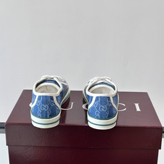 ❤️Arrival Gucci tennis 1977 经典系列帆布鞋…GG帆布成制融品入牌元素 复古格风浓郁 经典与情 ❤️Arrival Gucci tennis 1977 经典系列帆布鞋…GG帆布成制融品入牌元素 复古格风浓郁 经典与情