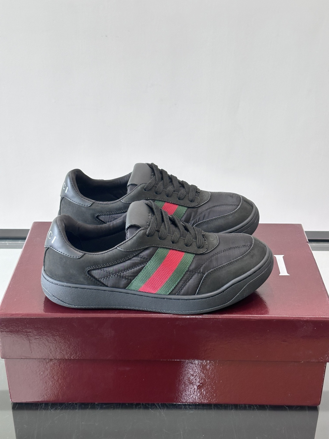 Gucci Gray Striped Low Top Sneakers