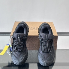 Kolon SPort 可隆户外鞋,科技布➕防滑厚底款,GORE-TEX 防水透气膜。 GORE-TEX Kolon SPort 可隆户外鞋,科技布➕防滑厚底款,GORE-TEX 防水透气膜。 GORE-TEX
