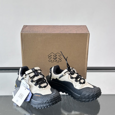 Kolon SPort 可隆户外鞋,科技布➕防滑厚底款,GORE-TEX 防水透气膜。 GORE-TEX Kolon SPort 可隆户外鞋,科技布➕防滑厚底款,GORE-TEX 防水透气膜。 GORE-TEX