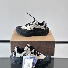 Kolon SPort 可隆户外鞋,科技布➕防滑厚底款,GORE-TEX 防水透气膜。 GORE-TEX Kolon SPort 可隆户外鞋,科技布➕防滑厚底款,GORE-TEX 防水透气膜。 GORE-TEX