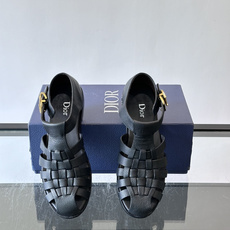 Dior Al Mare 渔夫凉鞋 牛皮革乔纳森·安德森 (Jonathan Anderson) 以 Dior Al M Dior Al Mare 渔夫凉鞋 牛皮革乔纳森·安德森 (Jonathan Anderson) 以 Dior Al M
