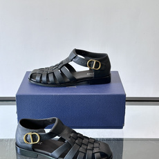 Dior Al Mare 渔夫凉鞋 牛皮革乔纳森·安德森 (Jonathan Anderson) 以 Dior Al M Dior Al Mare 渔夫凉鞋 牛皮革乔纳森·安德森 (Jonathan Anderson) 以 Dior Al M