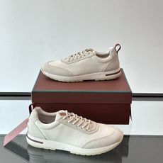 👟Loro Piana LP休闲鞋,采用胎牛皮鞋面,柔软又耐穿,鞋底轻便舒适,适合长时间行走。经典百搭,通勤休闲都能轻松 👟Loro Piana LP休闲鞋,采用胎牛皮鞋面,柔软又耐穿,鞋底轻便舒适,适合长时间行走。经典百搭,通勤休闲都能轻松