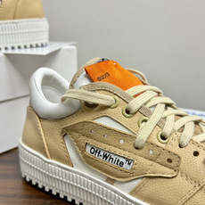 Off-White 26ss 经典配色。皮革 ➕冲孔鞋面拼接,鞋侧有 Off-White 标志性文字标签,超级大吊牌 Off-White 26ss 经典配色。皮革 ➕冲孔鞋面拼接,鞋侧有 Off-White 标志性文字标签,超级大吊牌