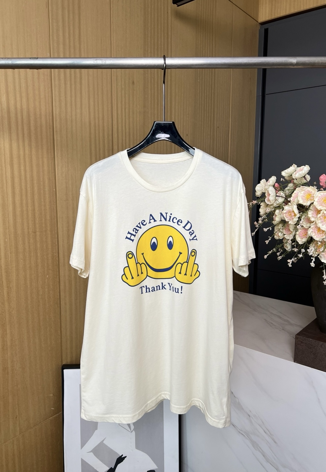 NO:414140,R13 Spring and Summer New Style Have a Nice Day Yellow Smiley Pattern Printed Short-Sleeve T-shirt, Soft and Comfortable Fabric, Loose S M L, T-shirt,tees, t-shirt,alexander wang19860909R13 春夏新款 Have a Nice Day 黄色笑脸图案印花短袖T恤、面料柔软舒适、宽松版型 码数S M L,,T-shirt,tees，t-shirt,alexander wang,Women's clothing