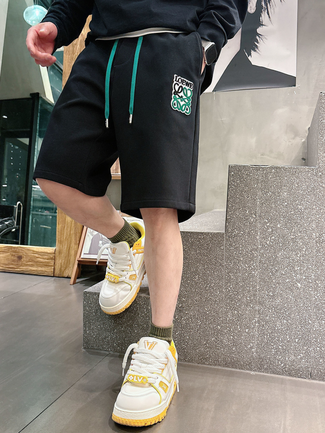 罗意威   三标齐全 2026夏季新款男士休闲短裤，高级定制面料透气面料 透气弹力舒适度极高，细节无可挑