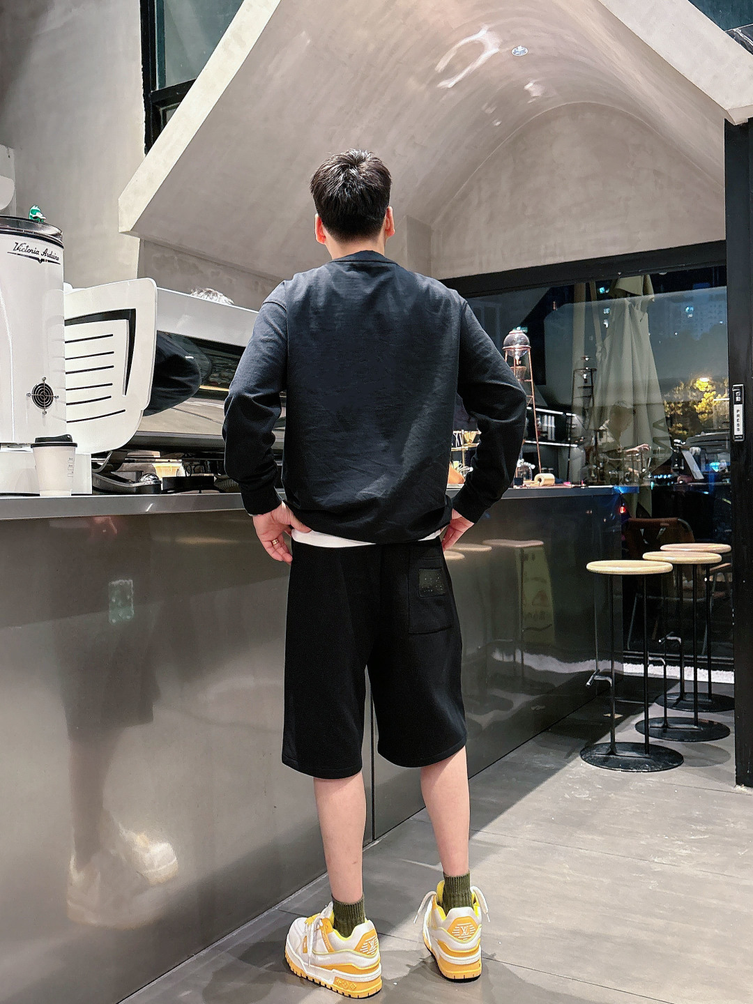 罗意威   三标齐全 2026夏季新款男士休闲短裤，高级定制面料透气面料 透气弹力舒适度极高，细节无可挑
