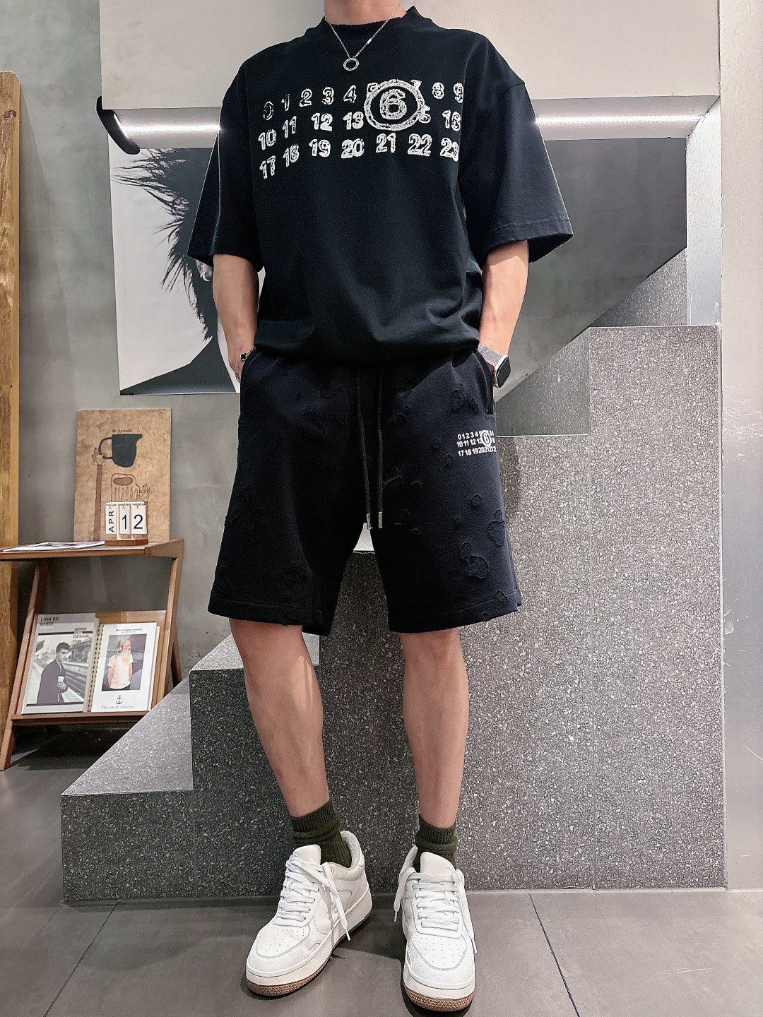 马吉拉   三标齐全 2026夏季新款男士休闲短裤，高级定制面料透气面料 透气弹力舒适度极高，细节无可挑