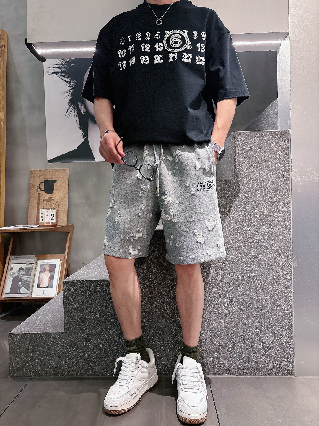 马吉拉   三标齐全 2026夏季新款男士休闲短裤，高级定制面料透气面料 透气弹力舒适度极高，细节无可挑