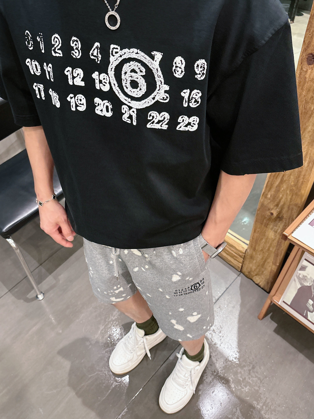 马吉拉   三标齐全 2026夏季新款男士休闲短裤，高级定制面料透气面料 透气弹力舒适度极高，细节无可挑
