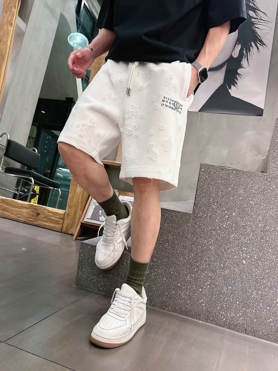 马吉拉   三标齐全 2026夏季新款男士休闲短裤，高级定制面料透气面料 透气弹力舒适度极高，细节无可挑