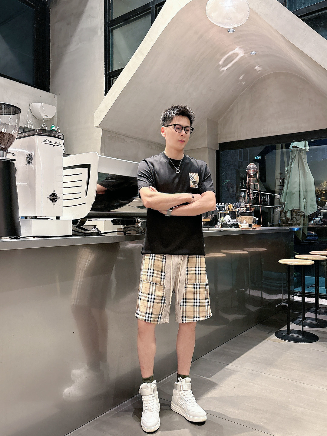巴宝莉   三标齐全 2026夏季新款男士休闲短裤，高级定制面料透气面料 透气弹力舒适度极高，细节无可挑